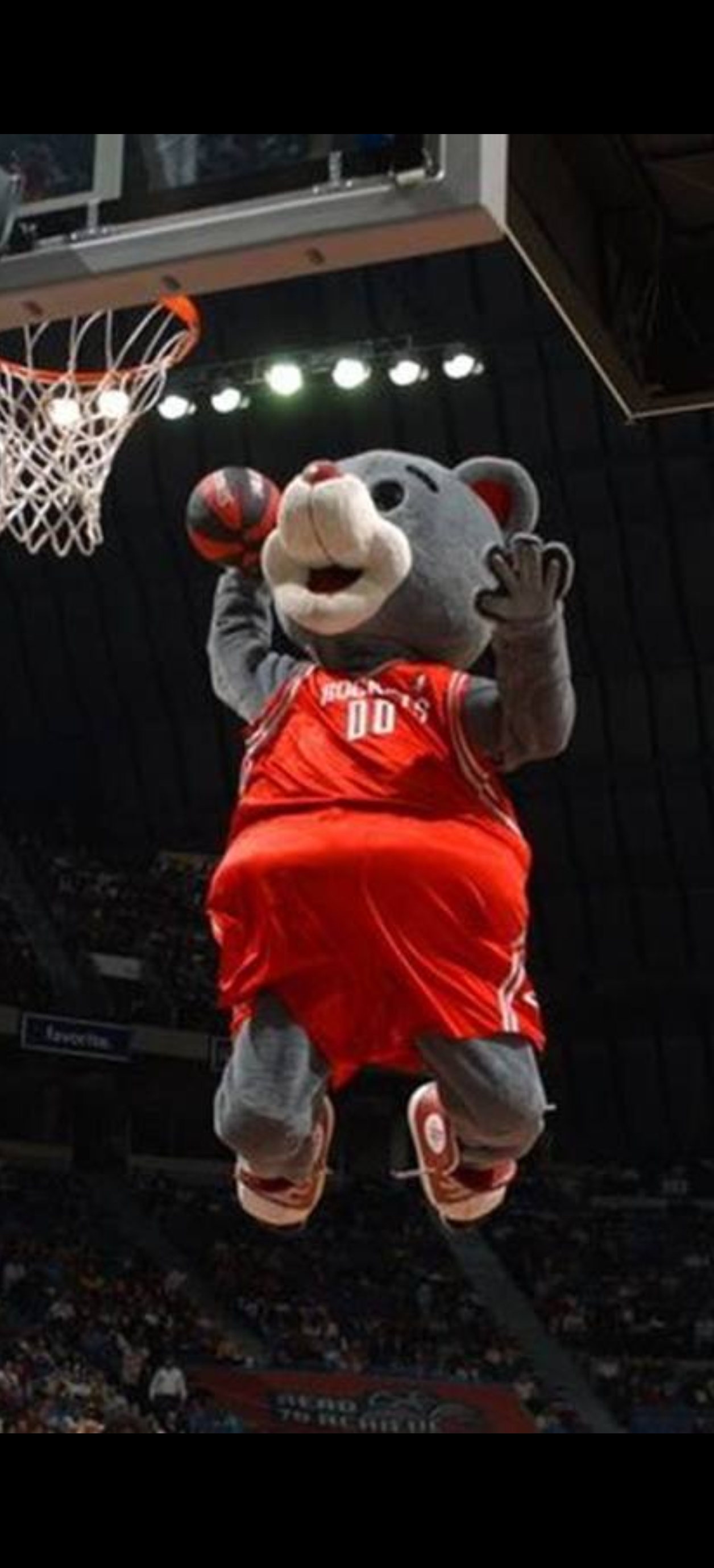 爱游戏网址 -关于NBA常规赛冲刺阶段走向成谜；埃因霍温门线救险；球迷炸锅；阵容厚度经受考验的信息