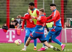 爱游戏网站 -CBA季后赛清晨再迎强敌，拜仁慕尼黑战术微调，主帅态度：引发热议，临场指挥获称赞的简单介绍